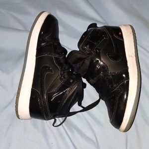 Girl toddlers Jordan sneakers